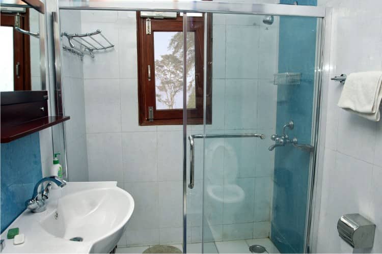 TG Stays DLF Phase IV, Gurgaon 4
